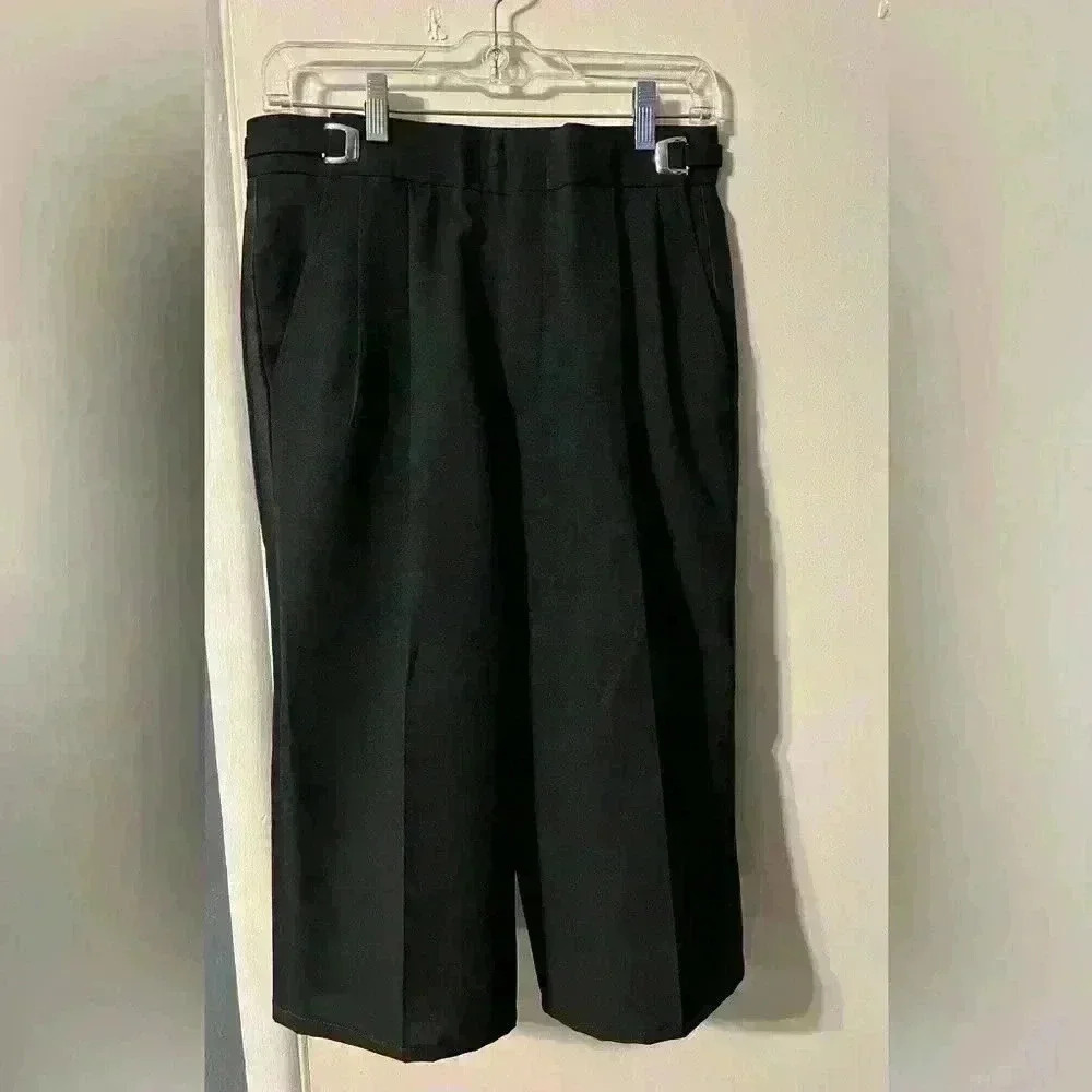 Southeastern Women's  Black Flat Front Slash Pockets Straight Leg Dress Pants